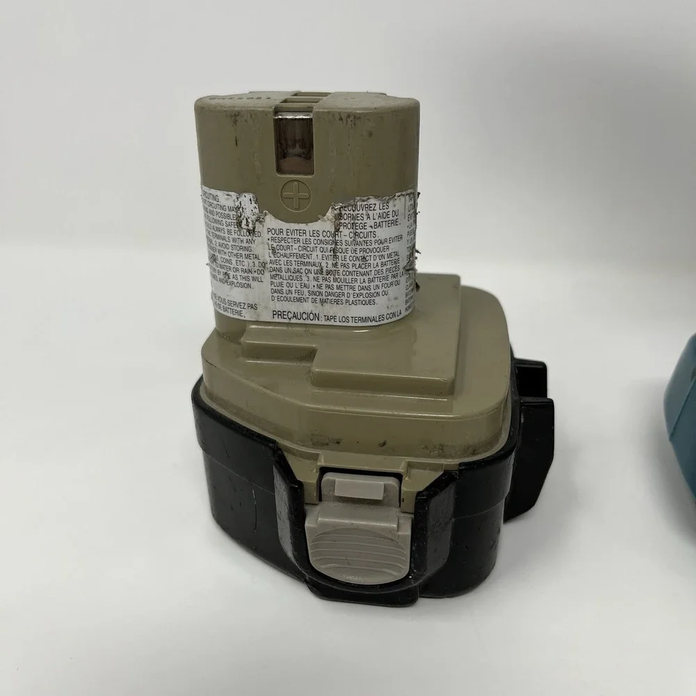 Makita 6270D 12V Cordless Drill Driver 3/8